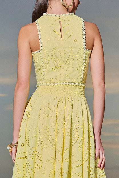 Set Due Pezzi con Ricami e Gonna Lunga a Vita Alta con Tasche